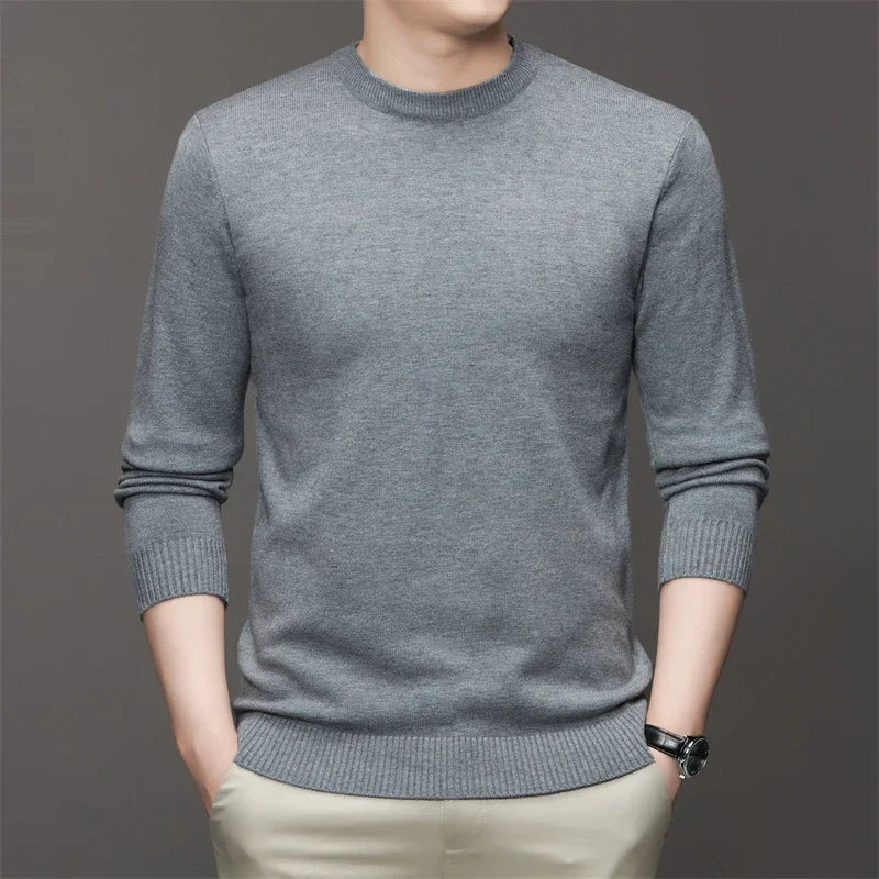 Men's Long-Sleeve Sweater – Elegance and Comfort for All Seasons